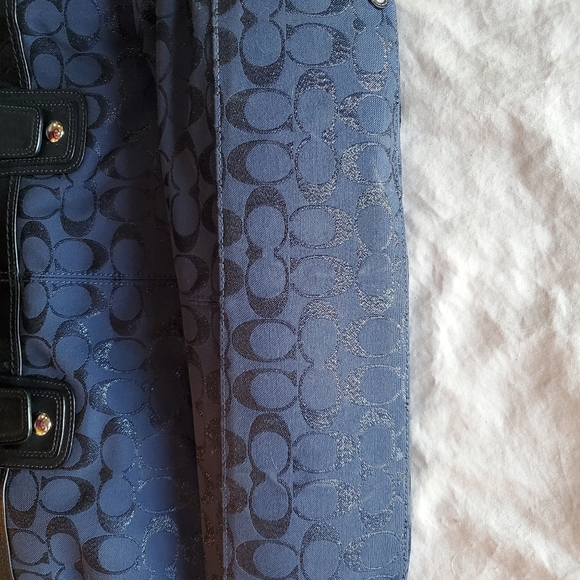 Coach bag and wallet - Picture 5 of 9